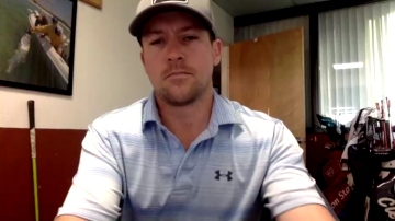 Golfman234  14-11-2021 video playfull